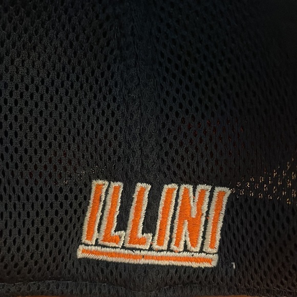 Illinois Fighting Illini hat. - Picture 2 of 3